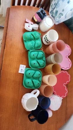 Home Essentials Bundle - Cups, Mugs, Candle, Ice Molds & More - NEW