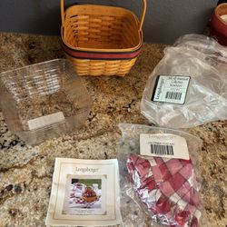 Longaberger Vintage NWT All American Collection Strawberry Bskt Combo