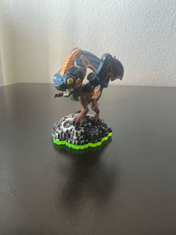 Skylanders Spyro’s Adventure Figure – Drobot (Green Base)