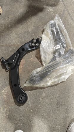 FRONT CONTROL ARM PAIR ; COBALT - HHR - G5 - PURSUIT -ION 