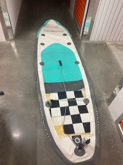 AQUAPLUS Inflatable Stand-Up Paddleboard with paddle