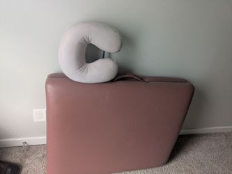 Portable Massage table
