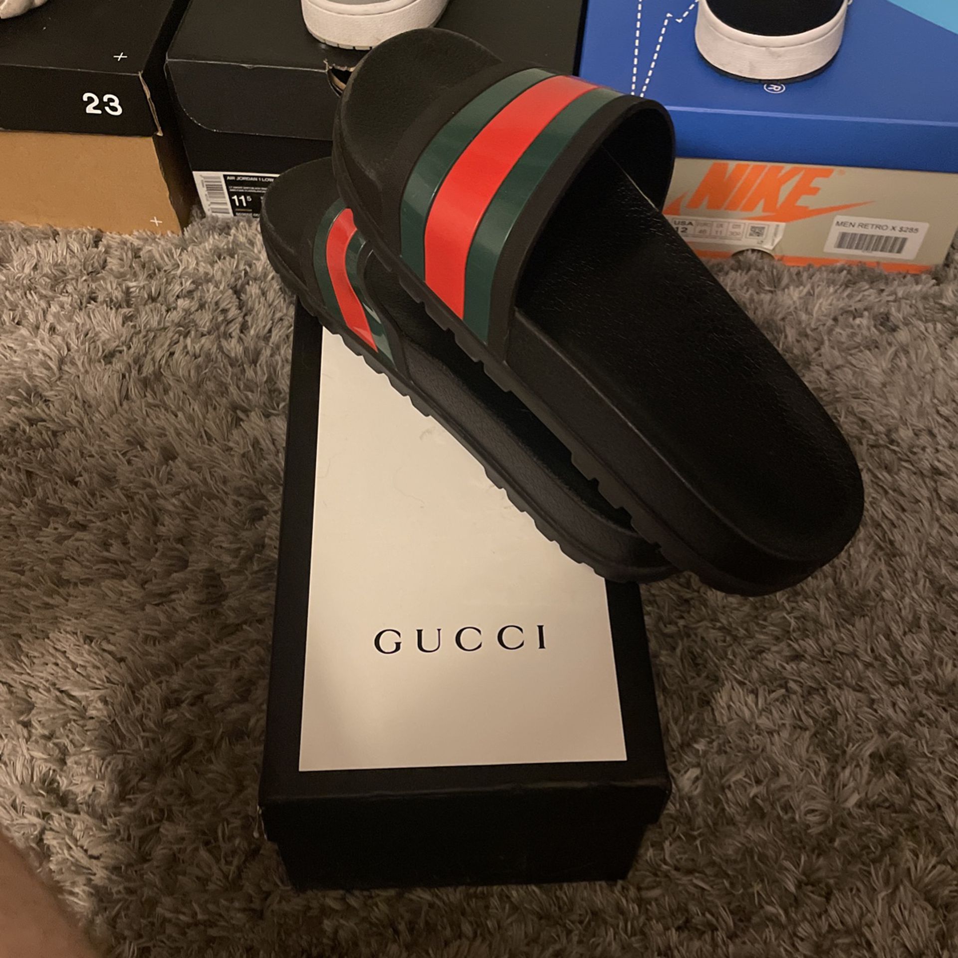 Gucci Slides 