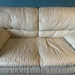 Loveseat 
