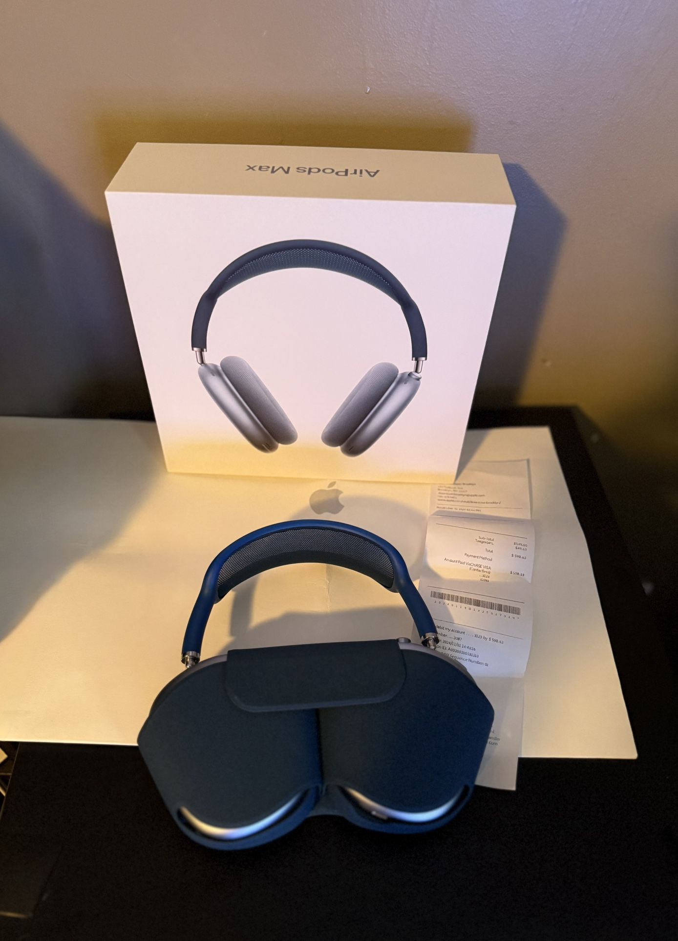 airpod max blue with receipt