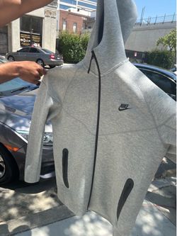 Nike tech