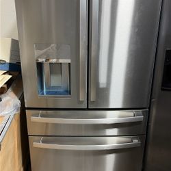 GE French Door Refrigerator 