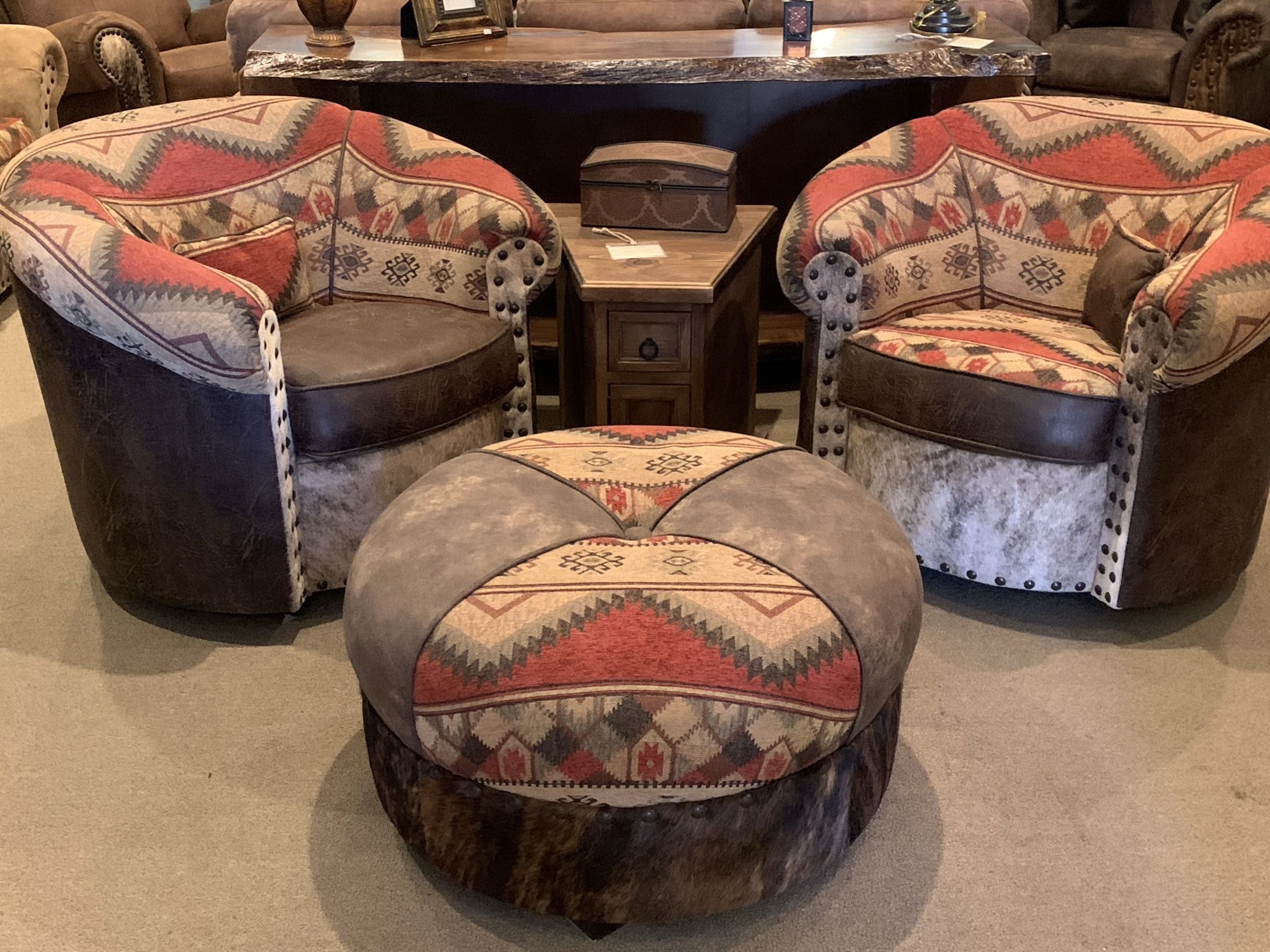 Sofas  Chairs  Sectionals & Recliners FACTORY DIRECT SAVINGS ! Custom Upholstery Save $$$