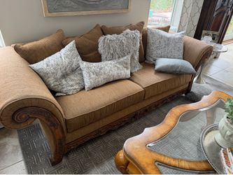 FREE  Formal Living room set FREE