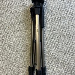 **** Platinum Plus 6400UT SUNPAK Tripod ****