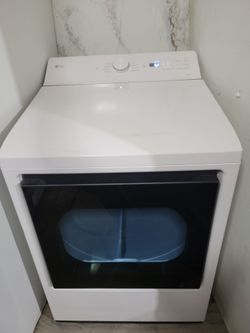 Lg dryer electric  new.