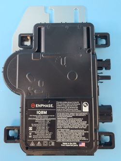 Enphase IQ8M (IQ8M-72-M-US) MC4 Inverter with Mounting bracket