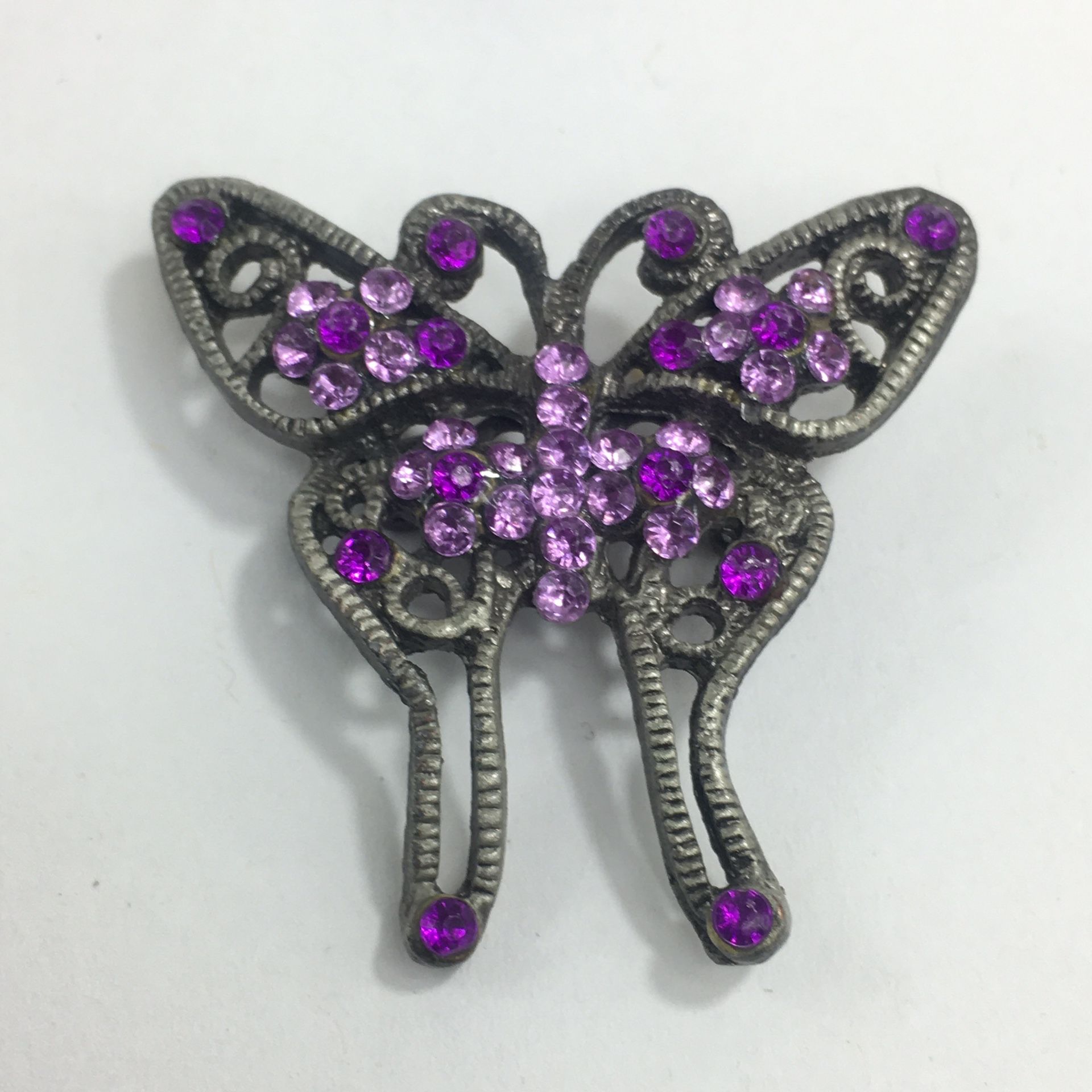 PIN BROOCH