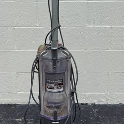 Shark Navigator Upright Vacuum Cleaner UV400