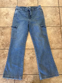 Women’s jeans size 11 stretchy