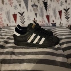 All Black Adidas SuperStar!