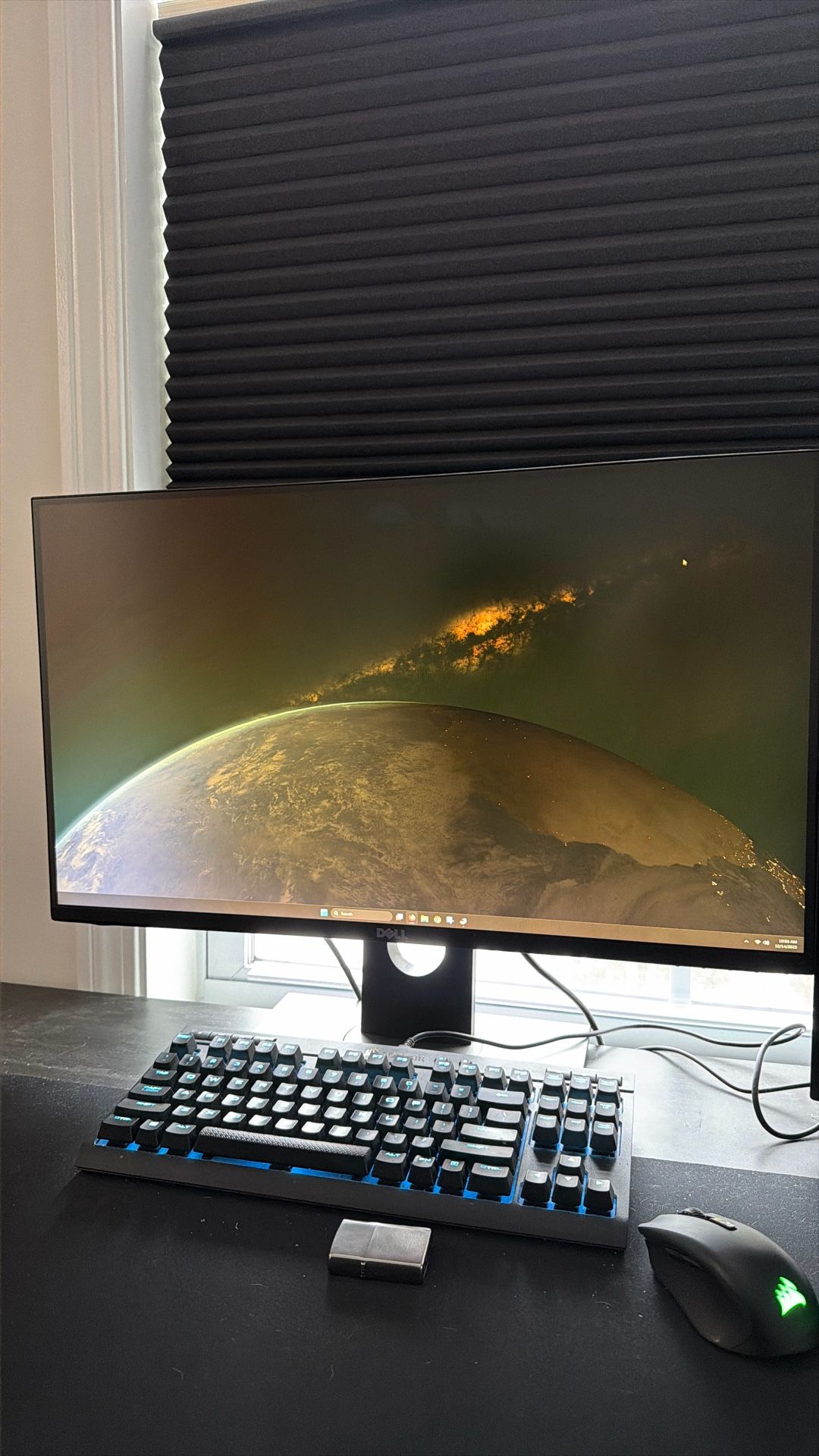 DELL S2716DG 1440p 27in 144hz Gaming Monitor