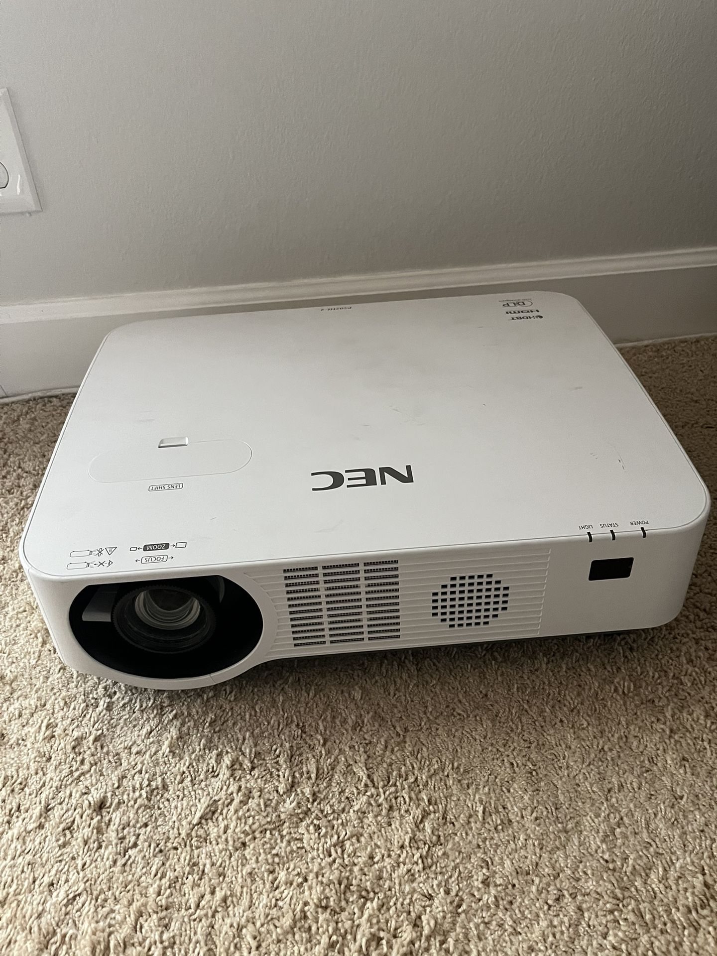 NEC P502HL2 Laser Projector for Sale in Fullerton, CA OfferUp