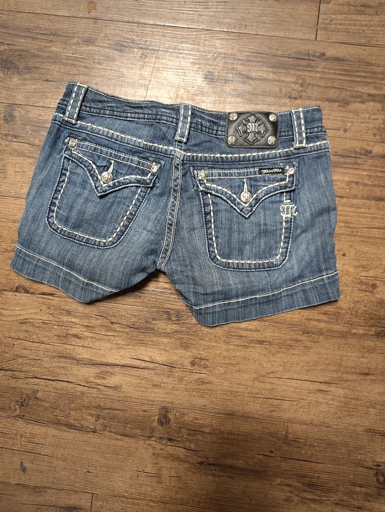 Miss Me Shorts