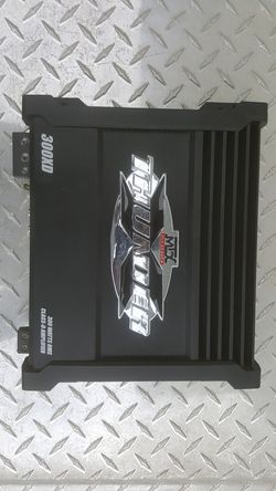 MTX THUNDER 300 WATT AMP