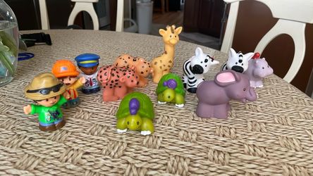 Fisher-Price Little People Zoo Animal Figures Lot