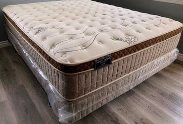 Queen organic cloud edition Europillow top 12inch mattress
