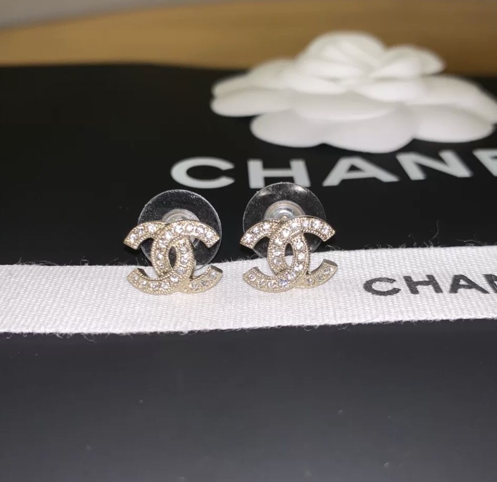 Mini Cc Earrings
