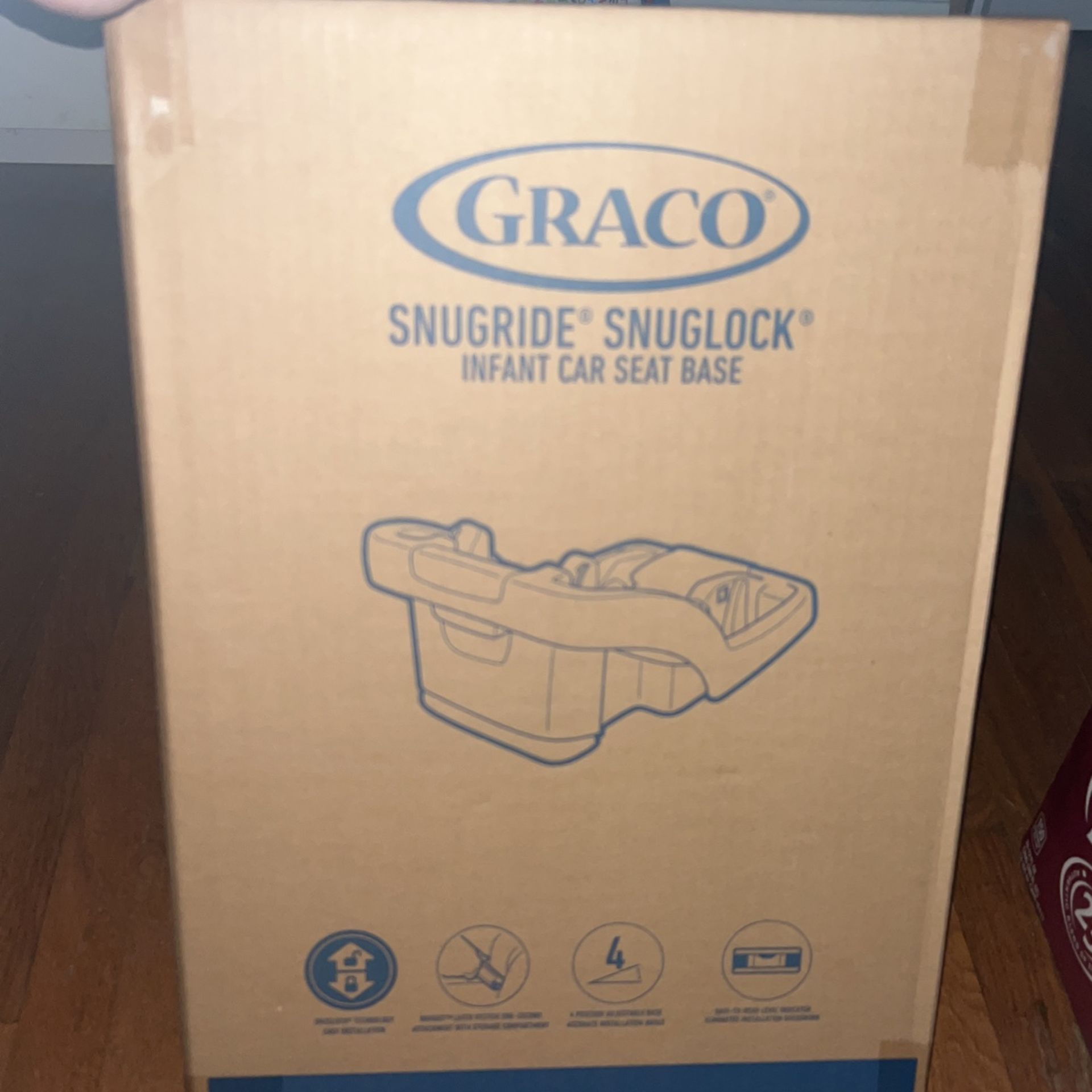 GRACO (Snugride Snuglock car seat base)
