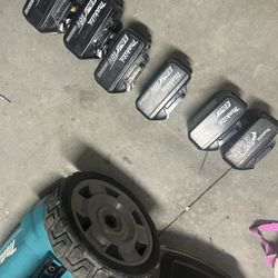 Makita Batteries 