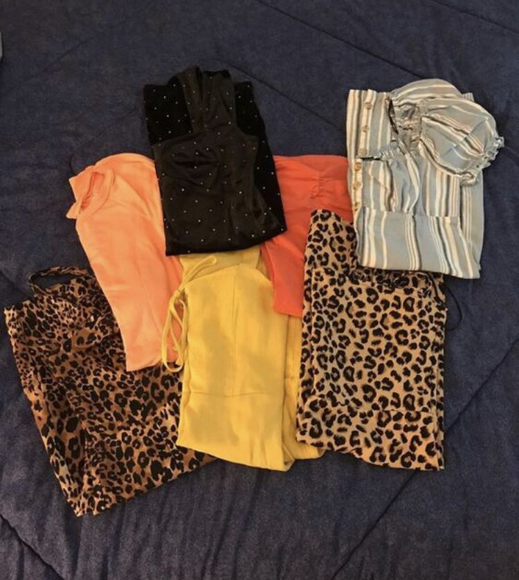 Lot of size small dresses