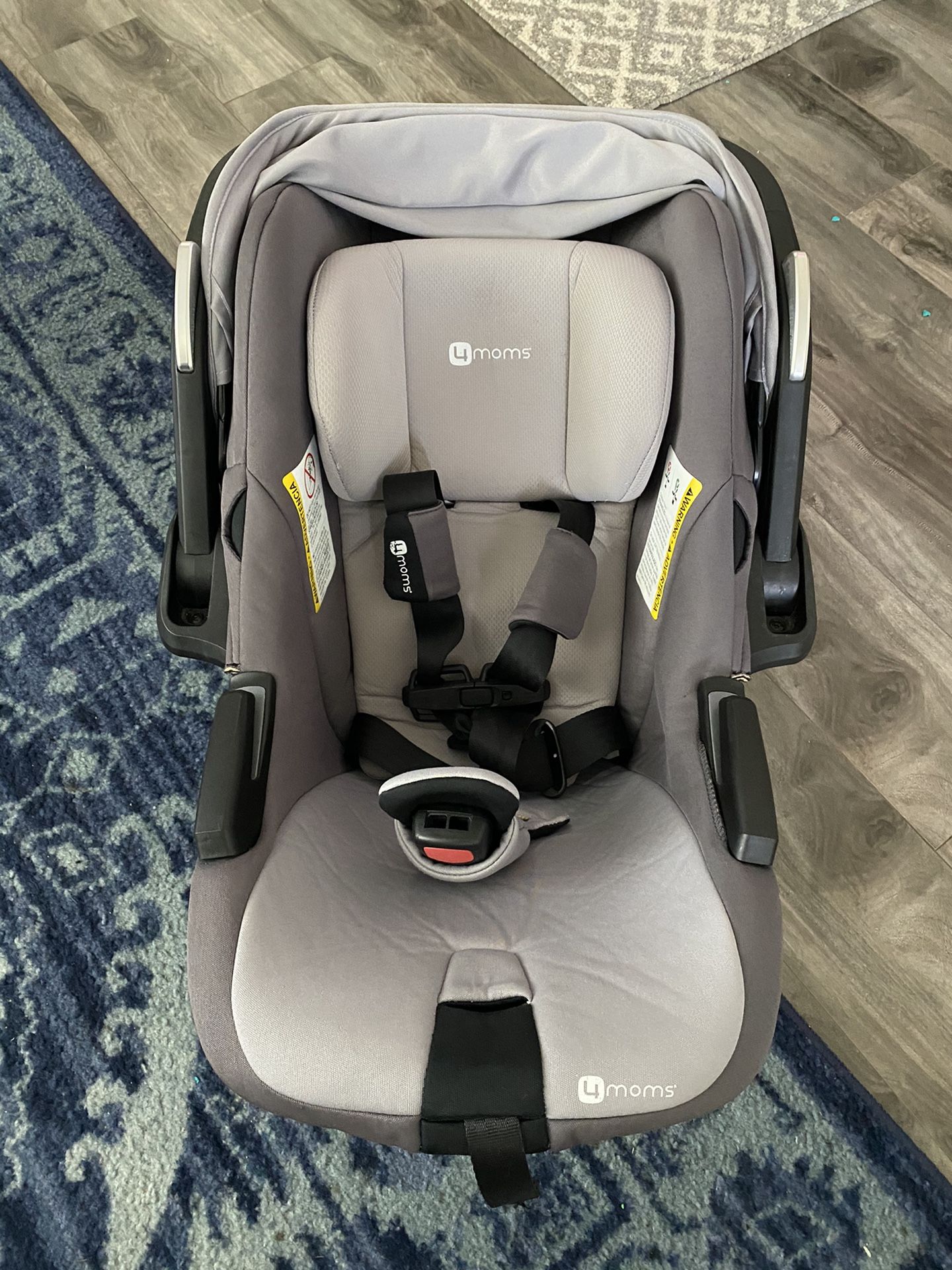 4moms self installing car seat and base