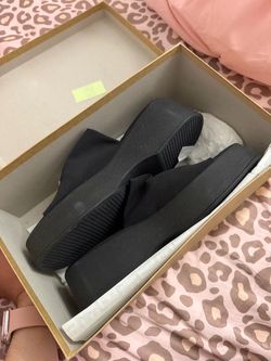 New Steve Madden Slides
