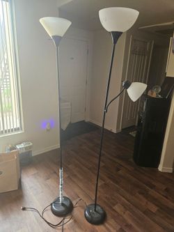 2 standing lamps