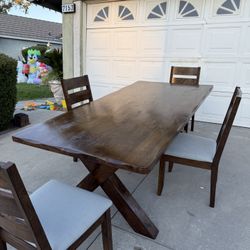Rustic Dining Table With 4 Chairs 