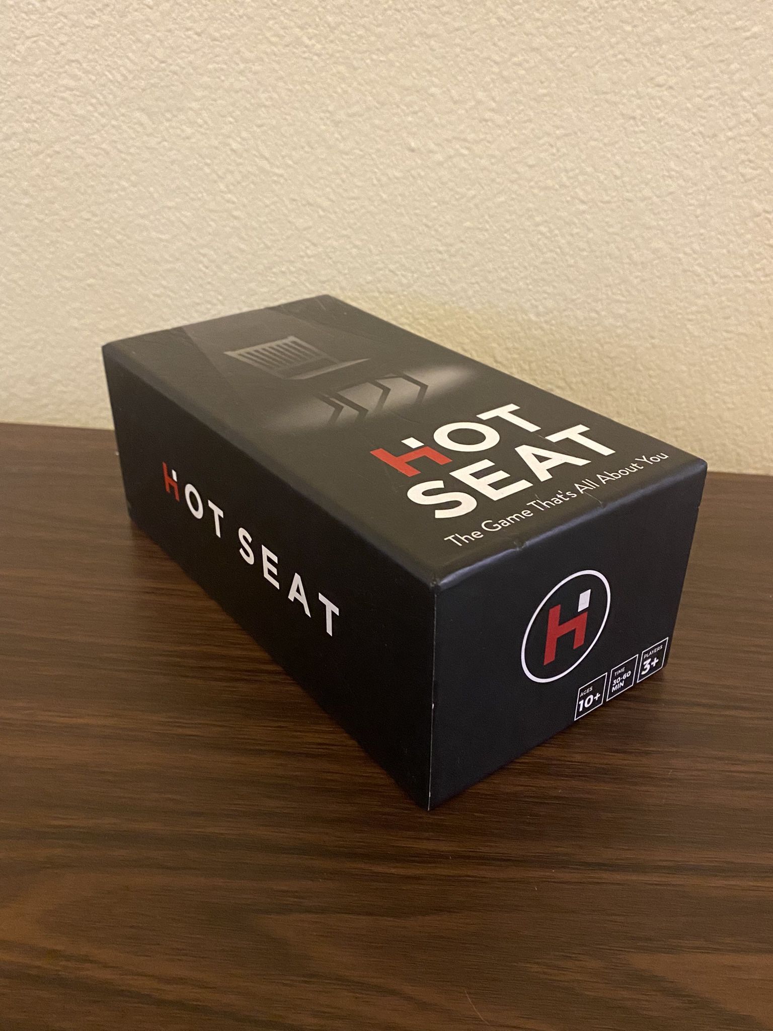 Never Used Hot Seat Card Game 3+ Players