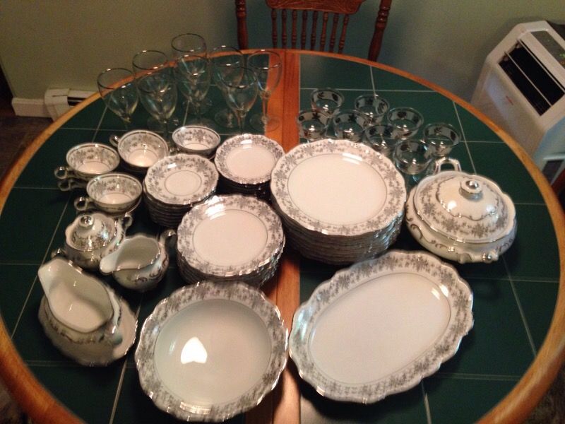 Bavarian Crest Fine Porcelain China