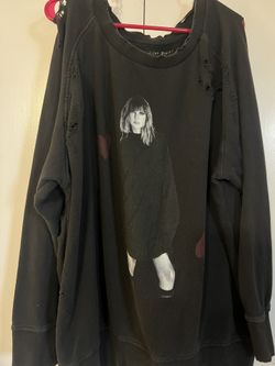 TAYLOR SWIFT REPUTATION GRAPHIC DISTRESSED LONG SLEEVE