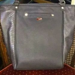 Thirty One Three Bag Set One Huge Gray Tote, Gray Wristlet Wallet And Clip In Add On Pouch 