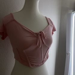 Size small 