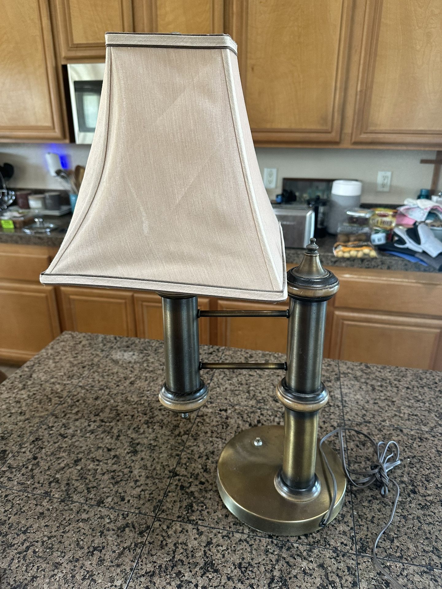 22 inch tall, Desk Table Lamp. NICE
