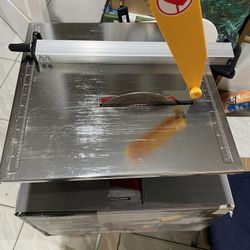 Chicago Eléctric Power Tool 7 Portable