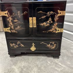 Brewster and Stroud Furniture 