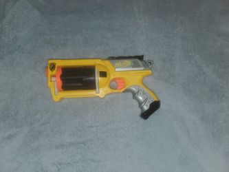 Nerf N-Strike Revolver