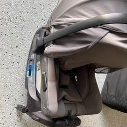 Nuna Pipa Aire Infant Car Seat & Base