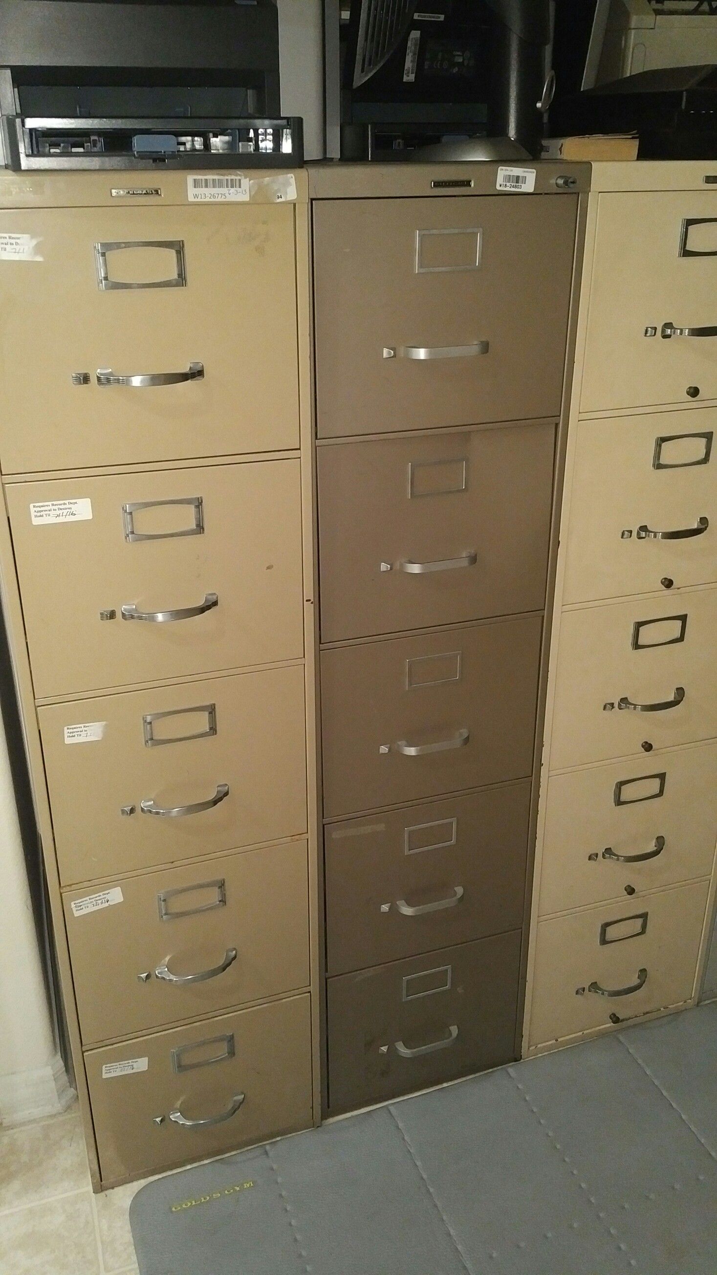 Steelcase 5 Drawer cabinet
