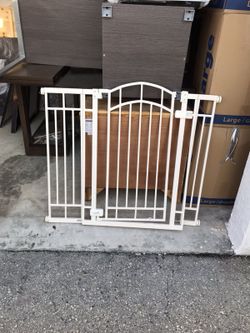 Metal gate for kids or pets! Great quality! OBO!