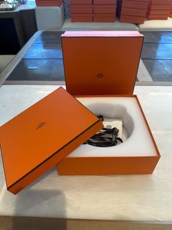 Authentic Hermès Orange Square Tableware / Gift Box w/ Insert – 9.4” x 9.4”