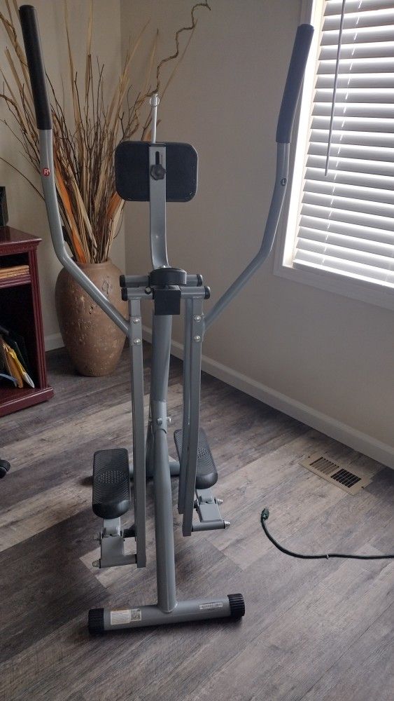 Exercise Machine / Glider