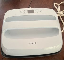 Cricut Heat Press Machine