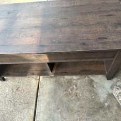 Lift Top Desk